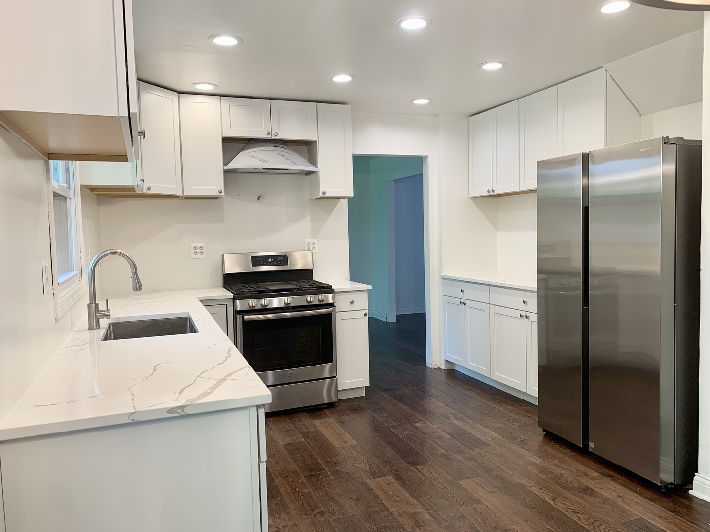 709 Juneway Avenue Deerfield, IL 60015 - Photo 5 of 26