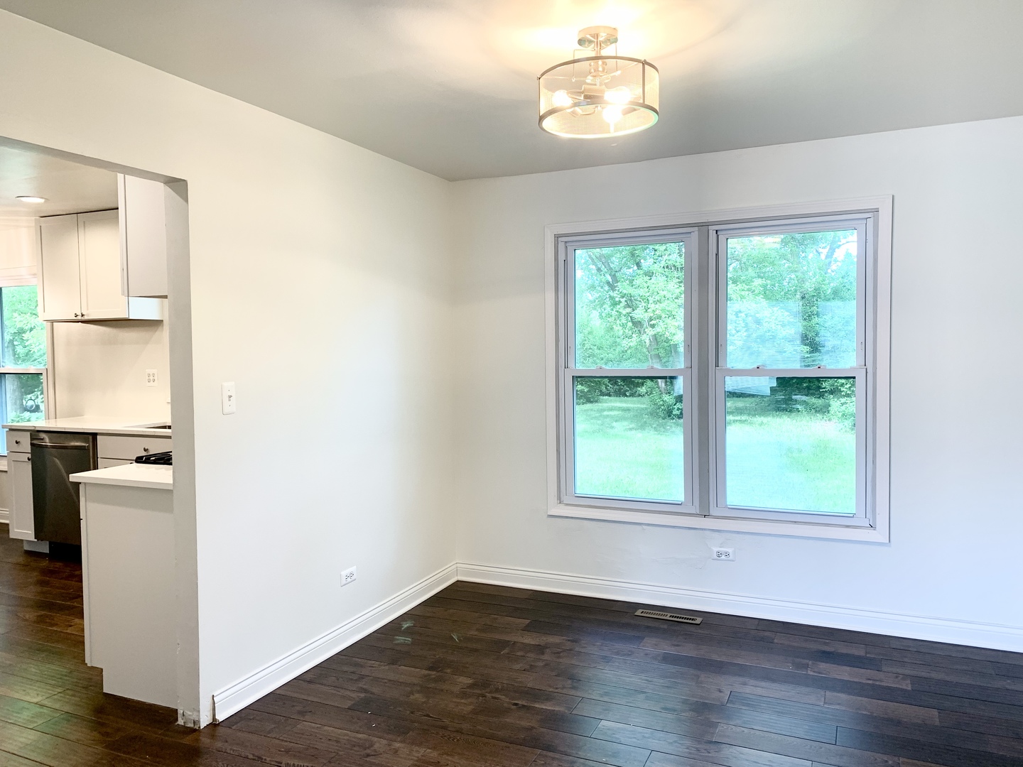 709 Juneway Avenue Deerfield, IL 60015 - Photo 6 of 26