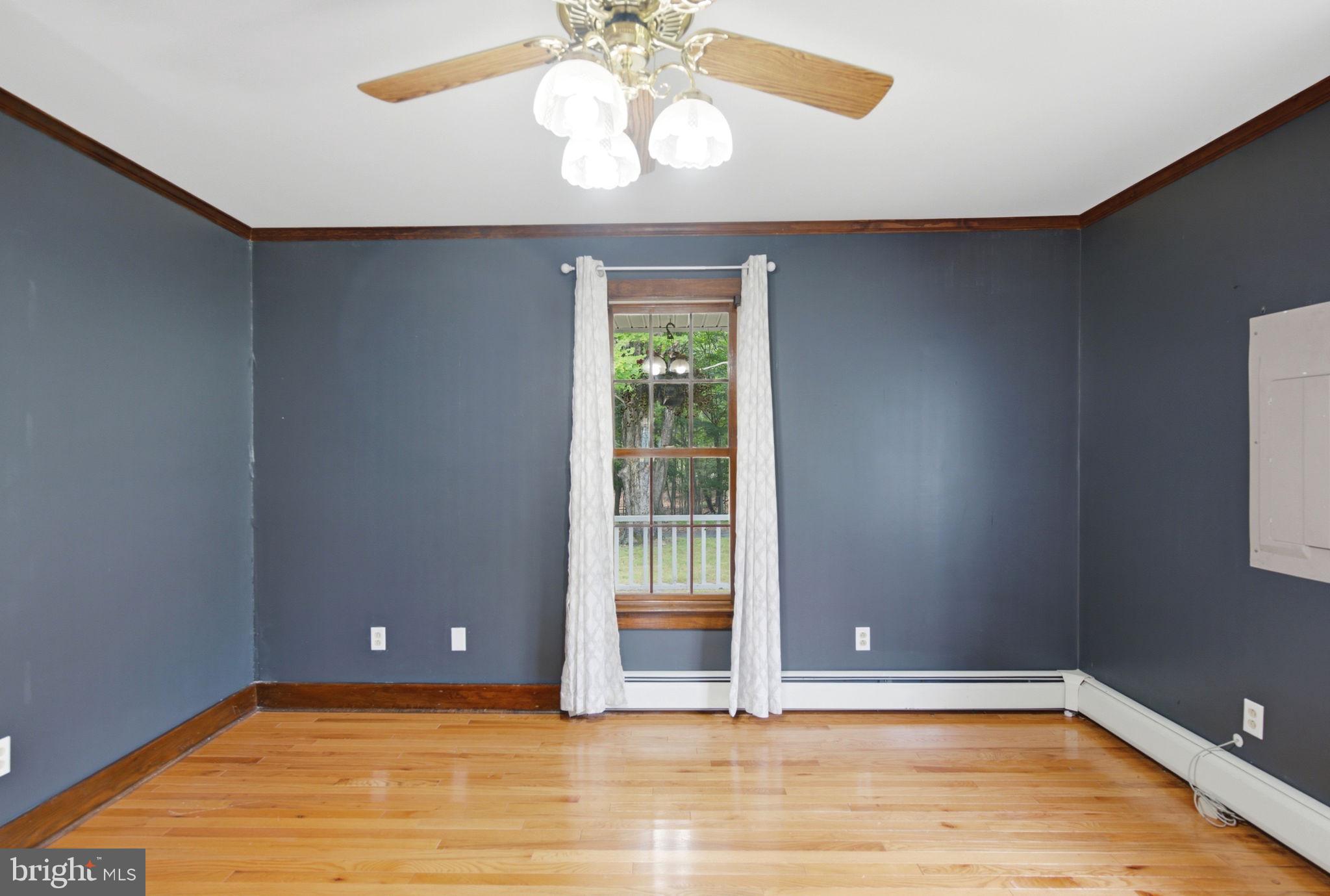 2197 Mauzy Road Berkeley Springs, WV 25411 - Photo 11 of 119 Gallery Image 11