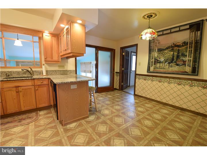 2850 Jackson Road Williamstown, NJ 08094 - Photo 6 of 22