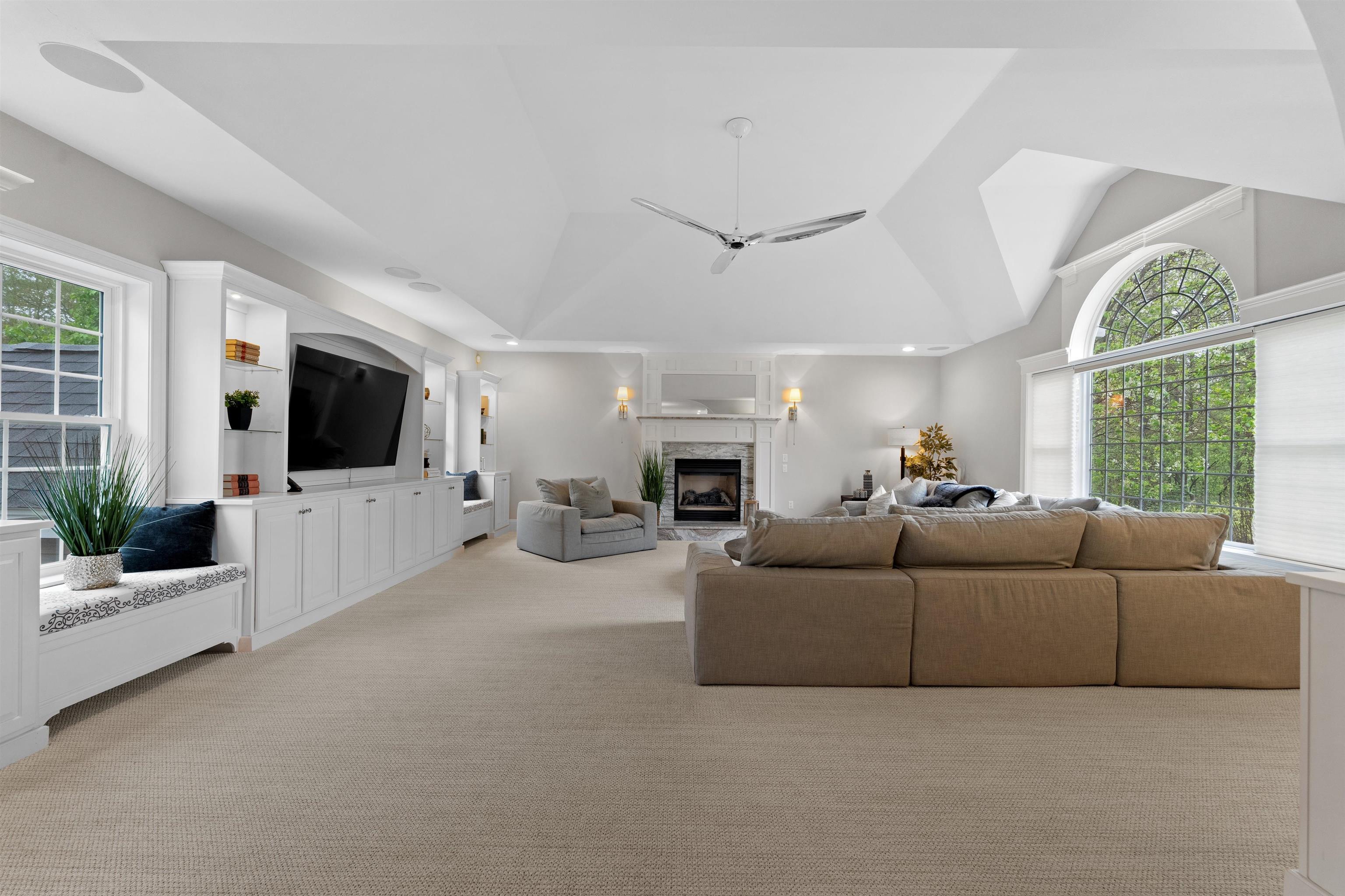 19 Cardiff Road Windham, NH 03087 - Photo 18 of 60