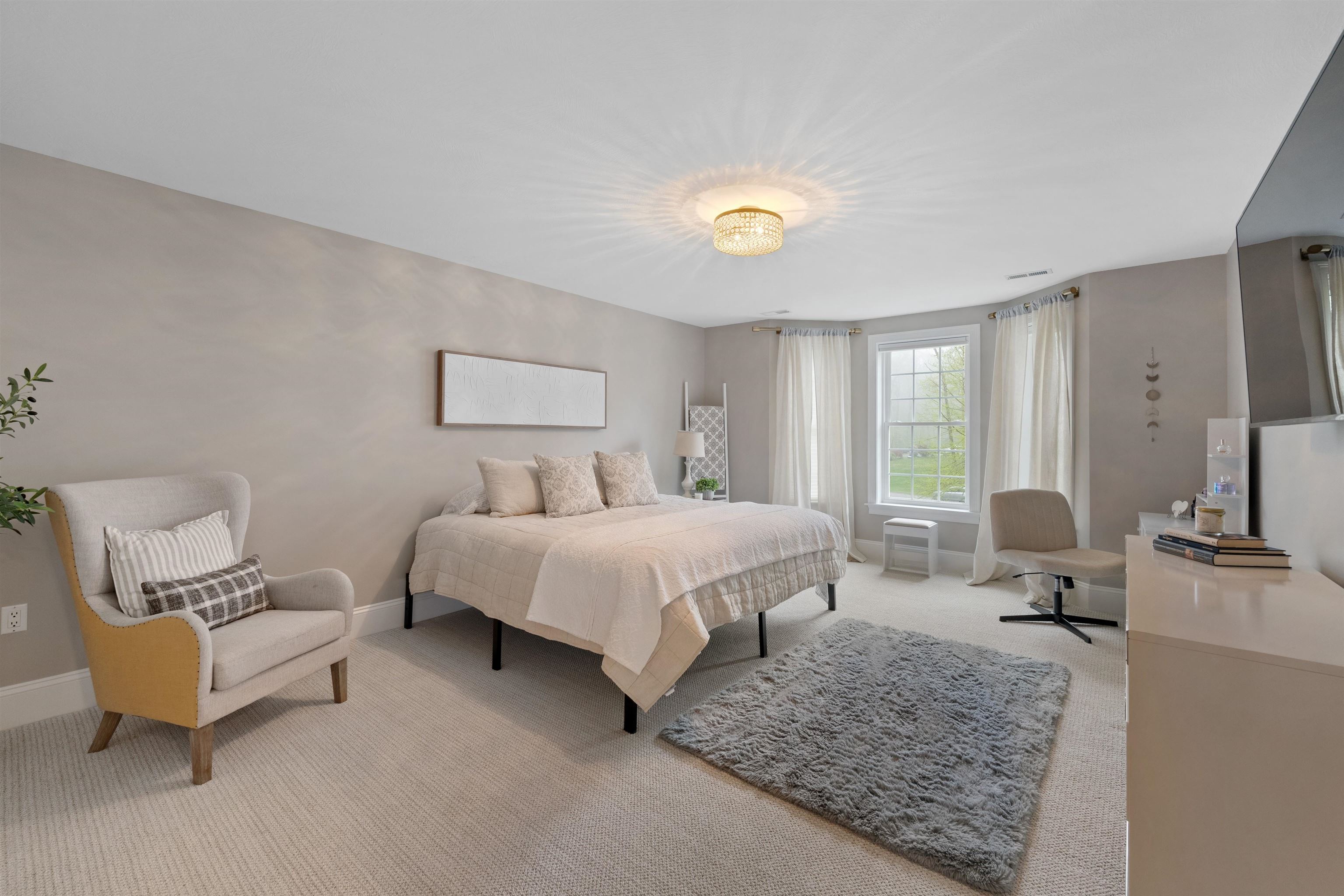 19 Cardiff Road Windham, NH 03087 - Photo 36 of 60