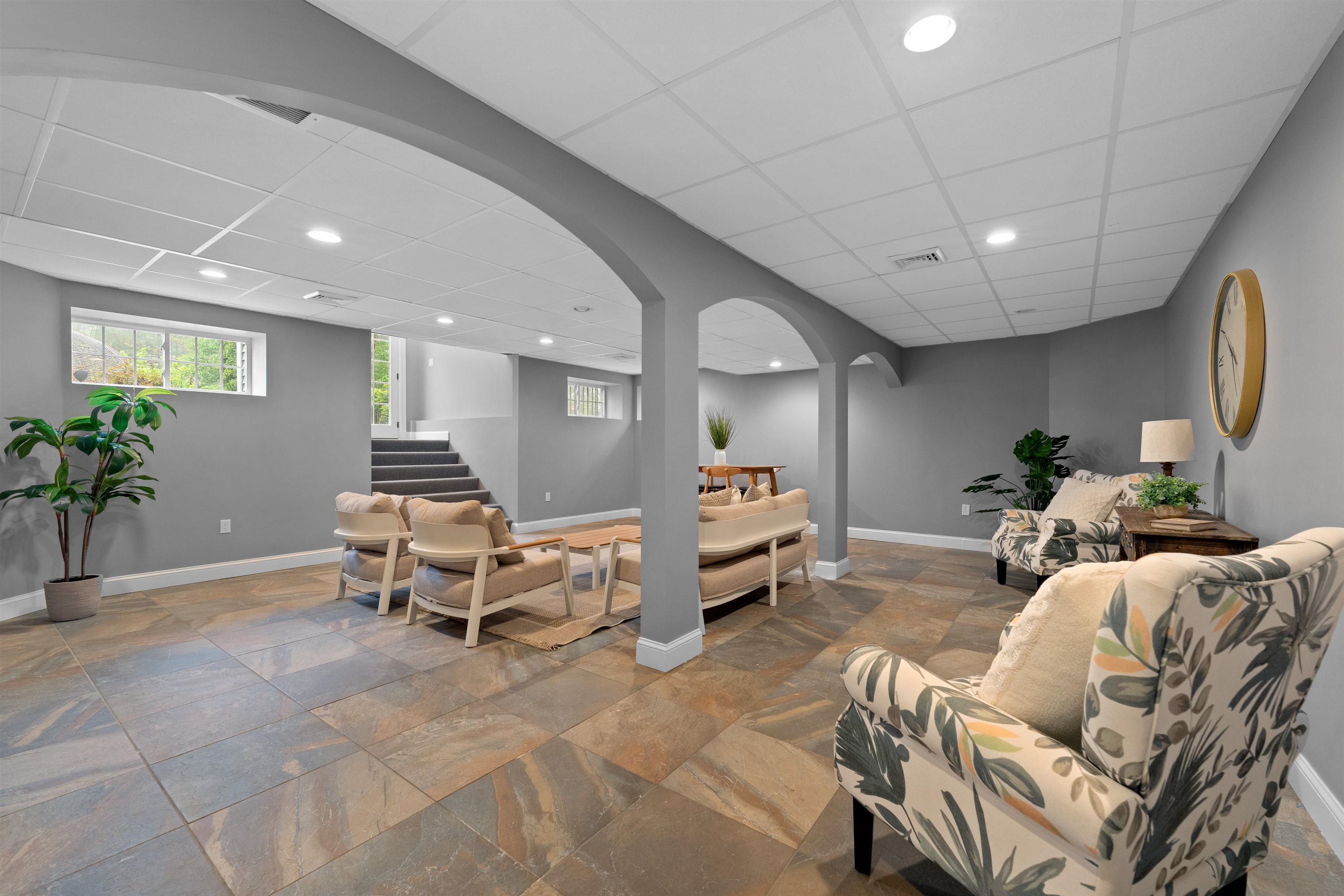 19 Cardiff Road Windham, NH 03087 - Photo 47 of 60