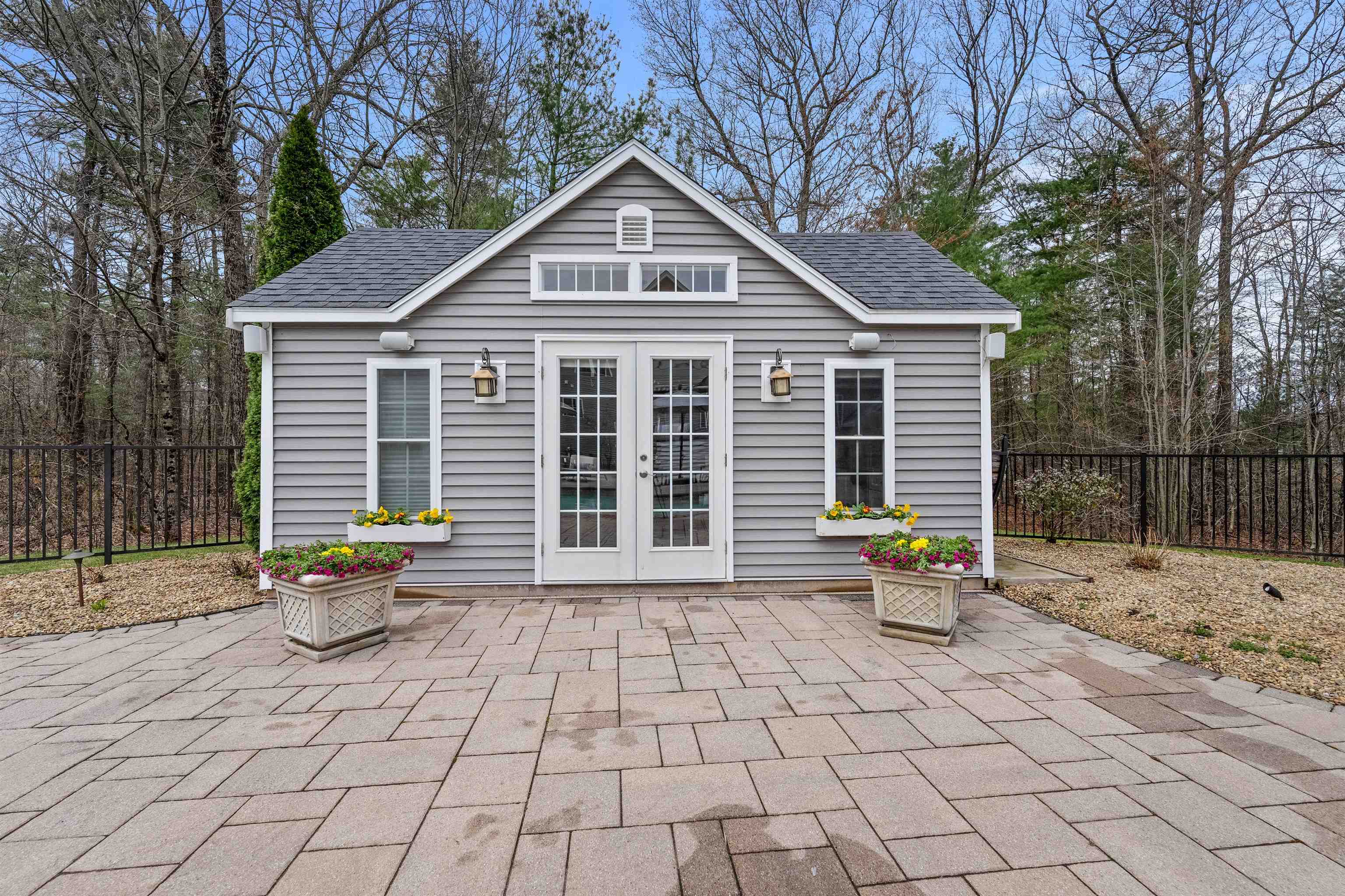 19 Cardiff Road Windham, NH 03087 - Photo 54 of 60