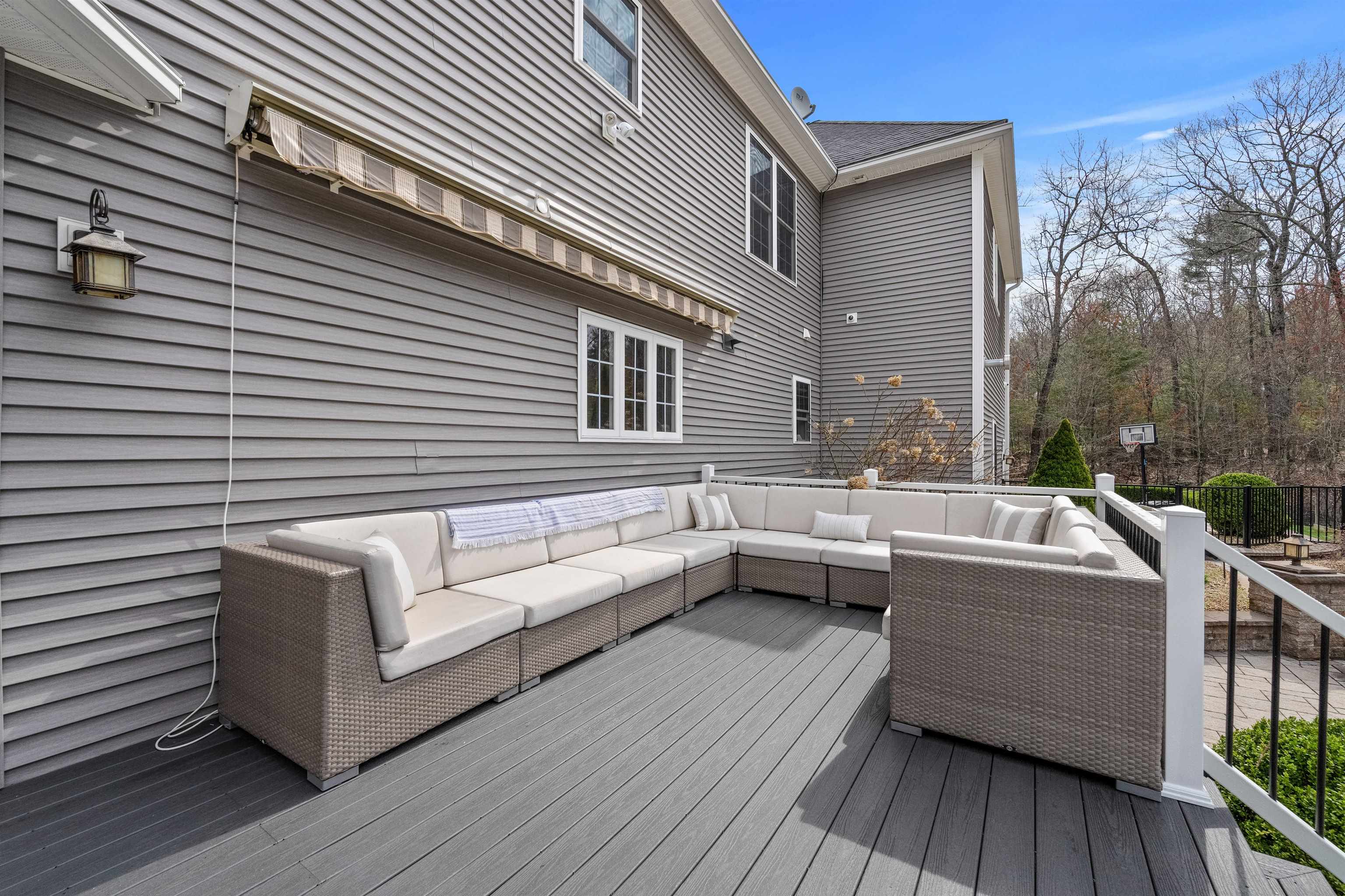 19 Cardiff Road Windham, NH 03087 - Photo 58 of 60