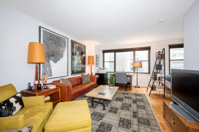 $599,000 | 35 East 38th Street, Unit 5A | Murray Hill
