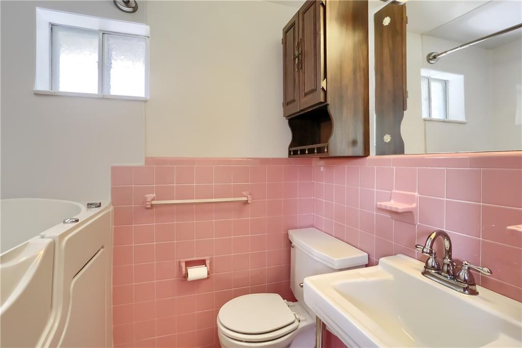 108 Randy Drive Butler, PA 16002 - Photo 21 of 25 Gallery Image 21