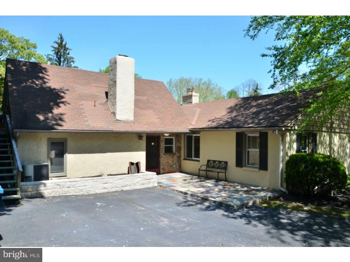 495 Irish Road Berwyn, PA 19312 - Photo 13 of 25 Exterior Side