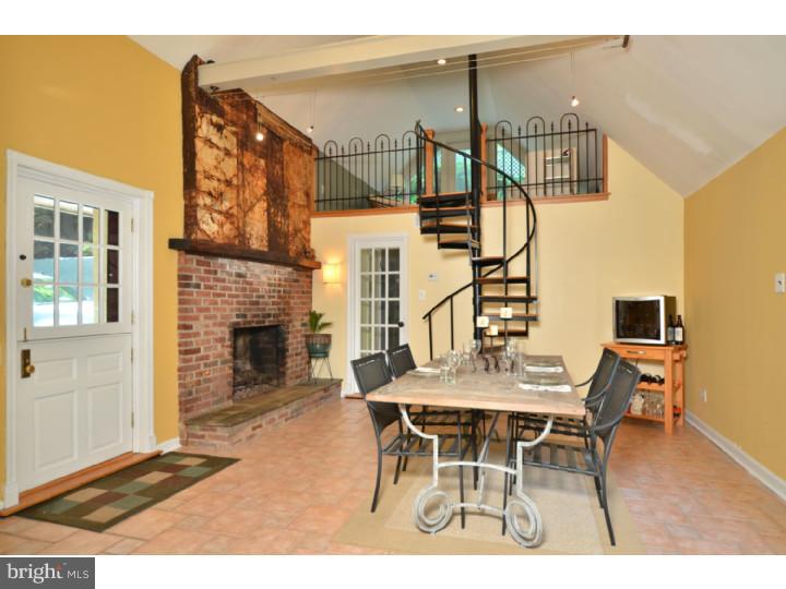495 Irish Road Berwyn, PA 19312 - Photo 5 of 25 Great Room