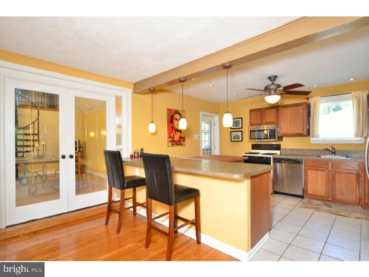 495 Irish Road Berwyn, PA 19312 - Photo 8 of 25