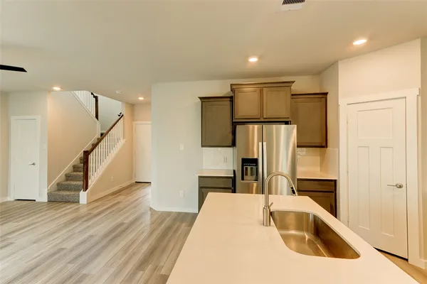 $2,400 | 760 Double Mountain Road, College Station, TX 77845