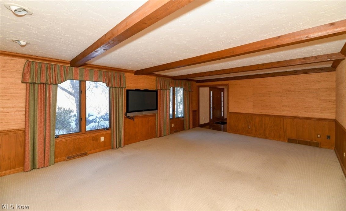 38380 Rogers Road Willoughby, OH 44094 - Photo 21 of 30