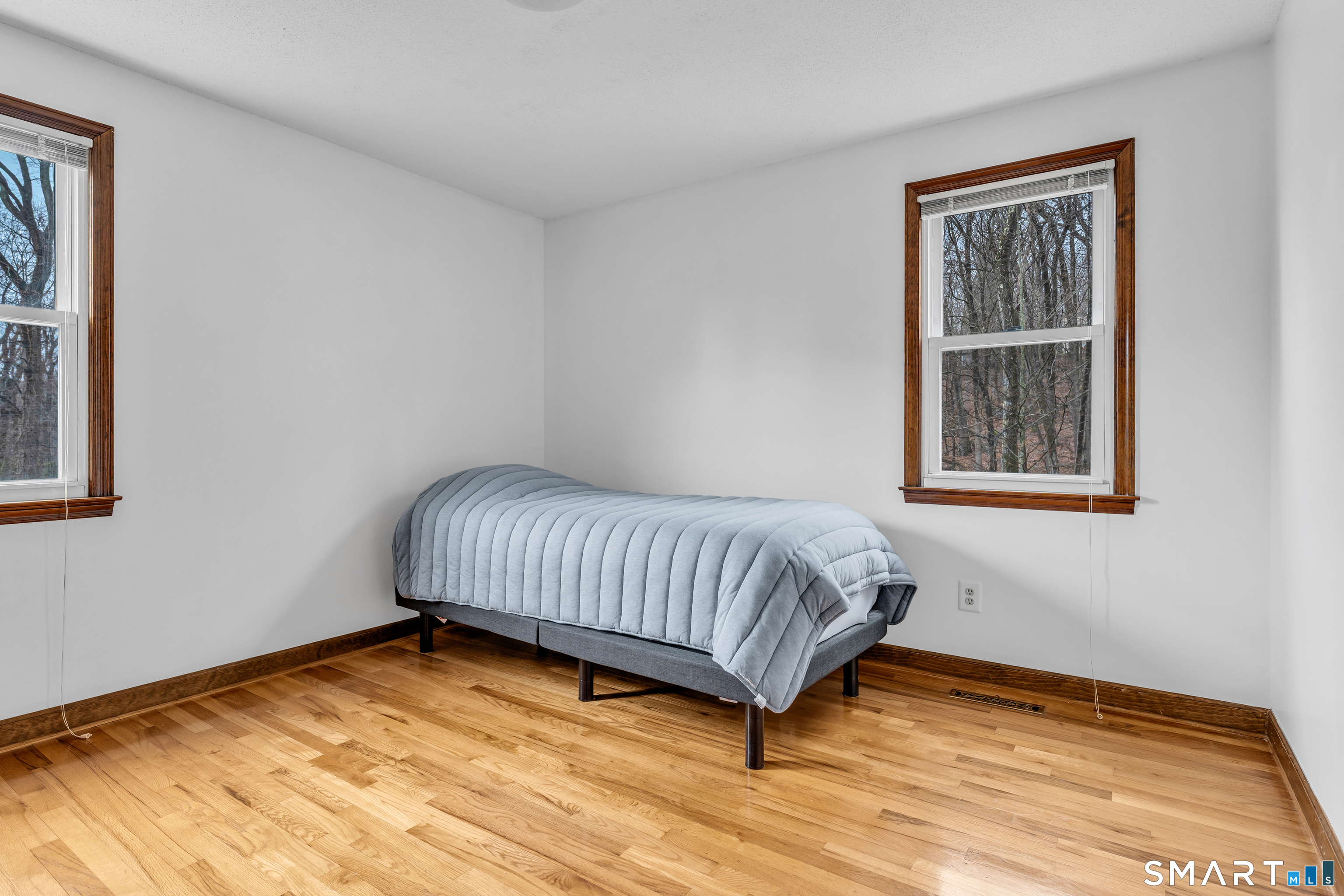 156 Bender Road Hamden, CT 06518 - Photo 23 of 41