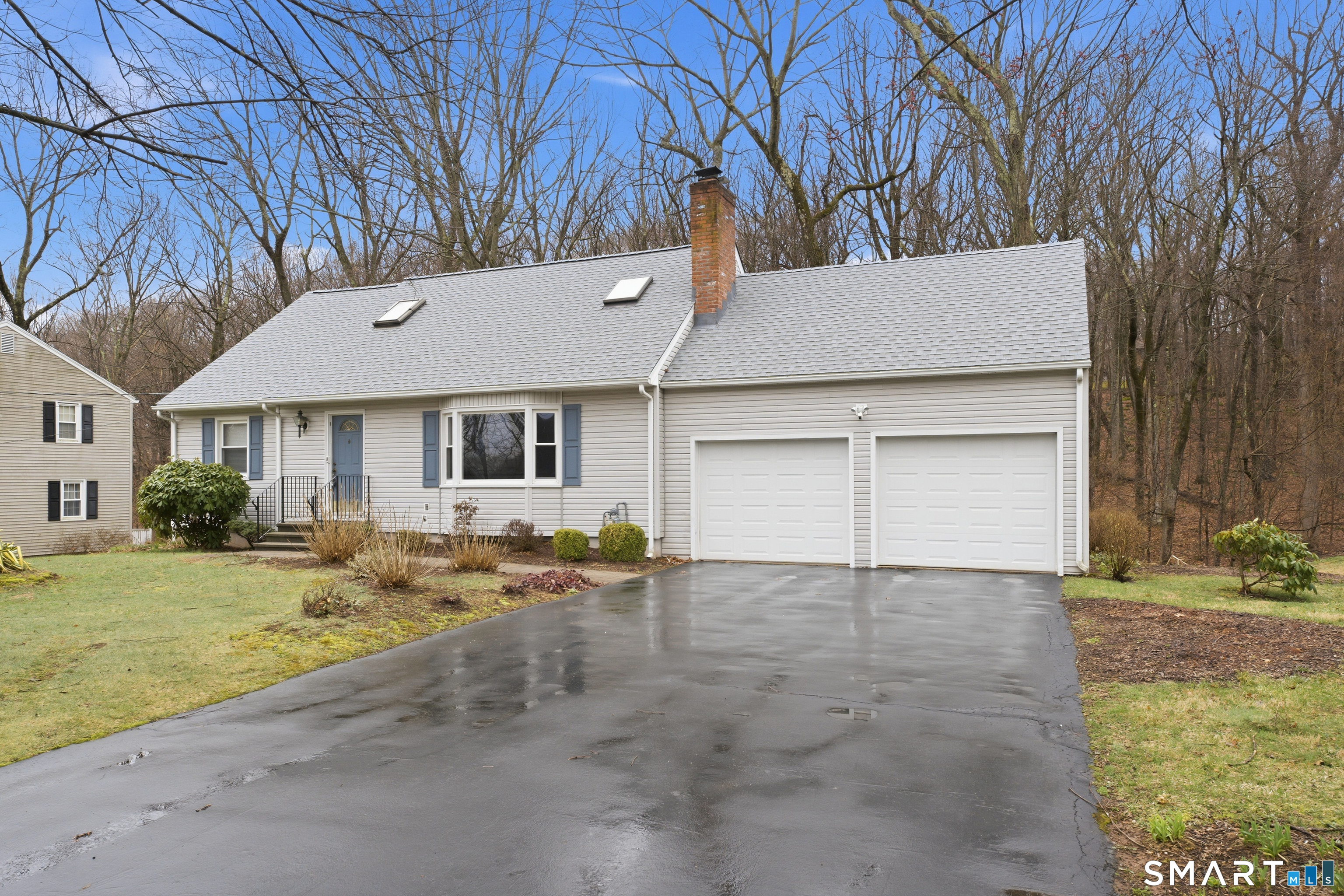 156 Bender Road Hamden, CT 06518 - Photo 3 of 41