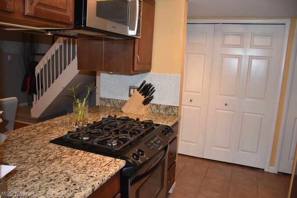 4923 Friar Road, Unit C Stow, OH 44224 - Photo 4 of 20 Gallery Image 4