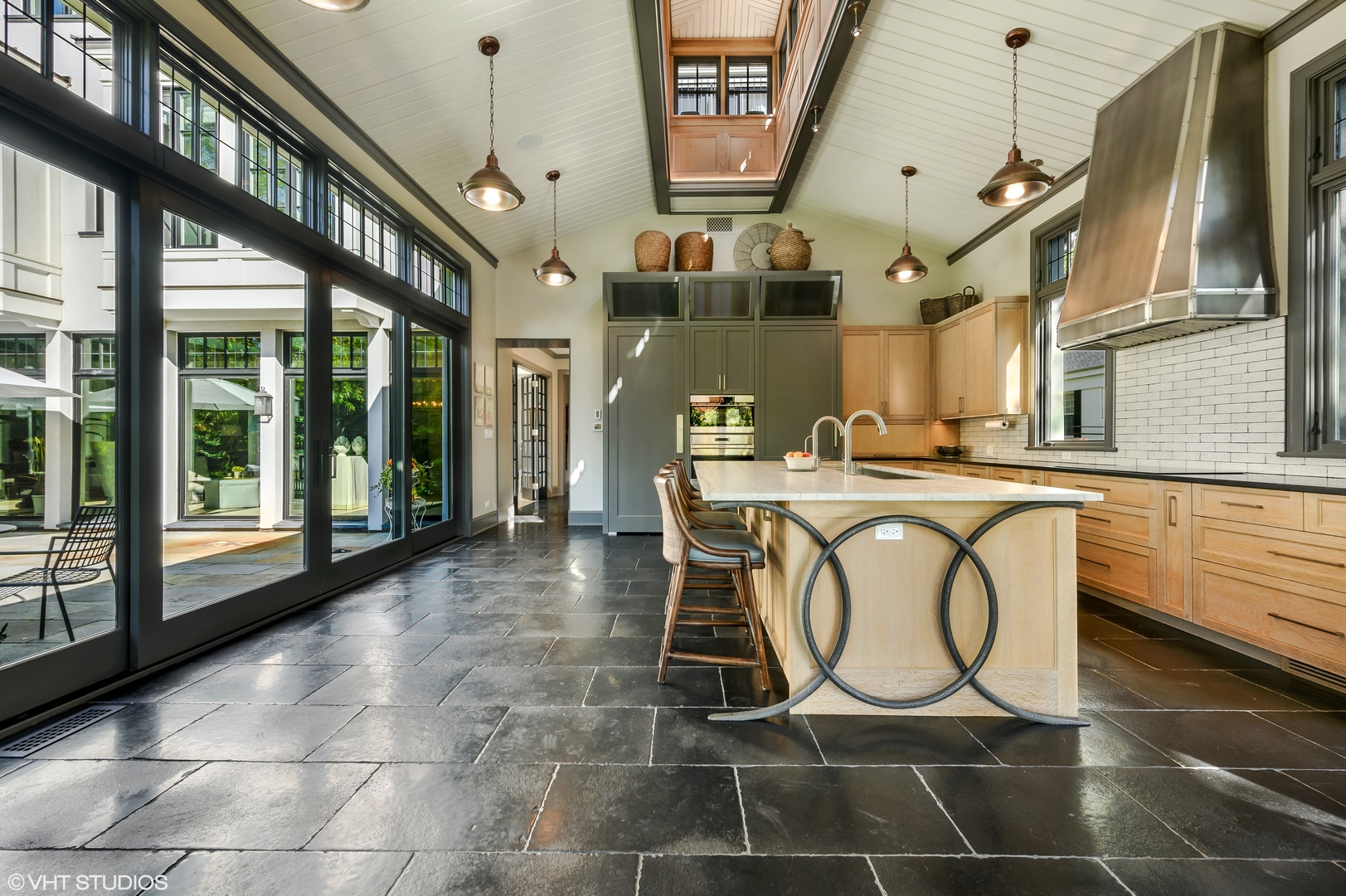 674 Hill Road Winnetka, IL 60093 - Photo 16 of 64 Gallery Image 16