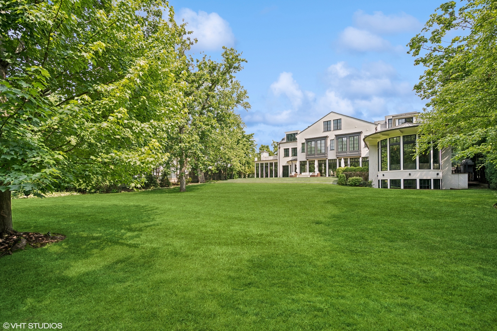 674 Hill Road Winnetka, IL 60093 - Photo 5 of 64 Gallery Image 5