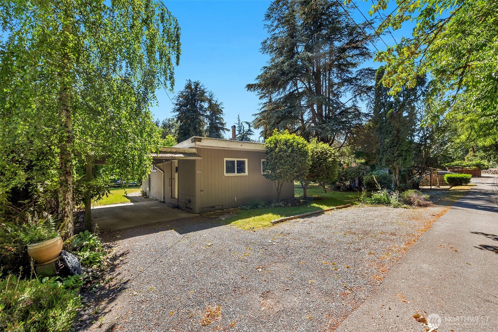 8833 Northeast Bothell Way Kenmore, WA 98028 - Photo 20 of 38
