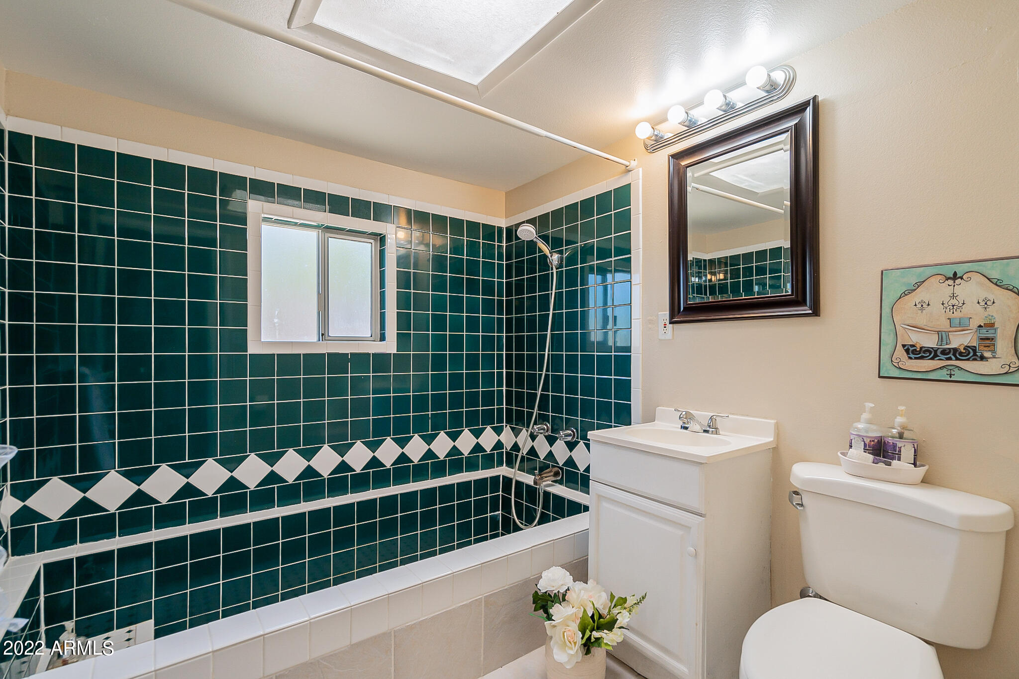 2021 North 29th Street Phoenix, AZ 85008 - Photo 18 of 38 Master Bath