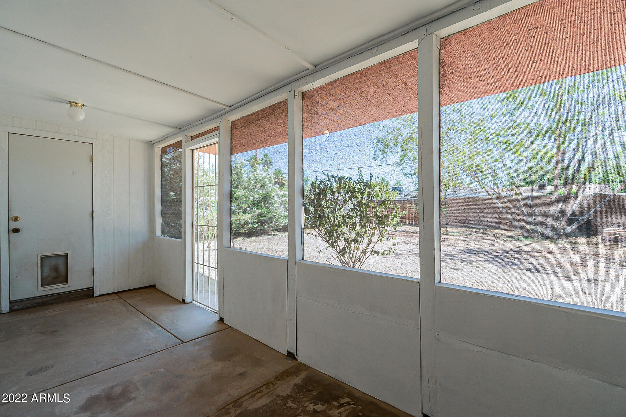 2021 North 29th Street Phoenix, AZ 85008 - Photo 27 of 38 Screened in Patio