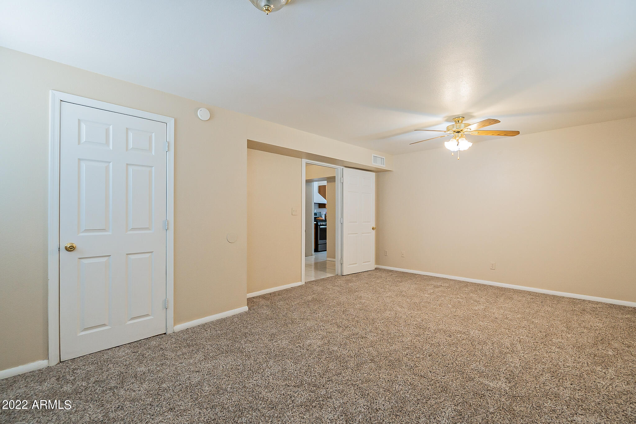 2021 North 29th Street Phoenix, AZ 85008 - Photo 30 of 38 Family Room