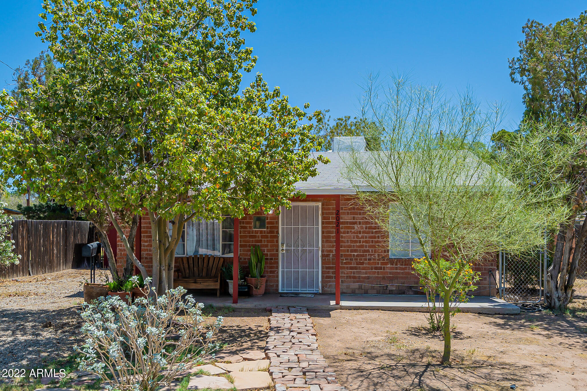 2021 North 29th Street Phoenix, AZ 85008 - Photo 33 of 38 front house