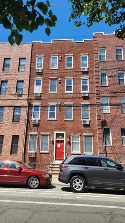 $2,650 | 222 Madison Street, Unit 7/4L, Hoboken, NJ 07030