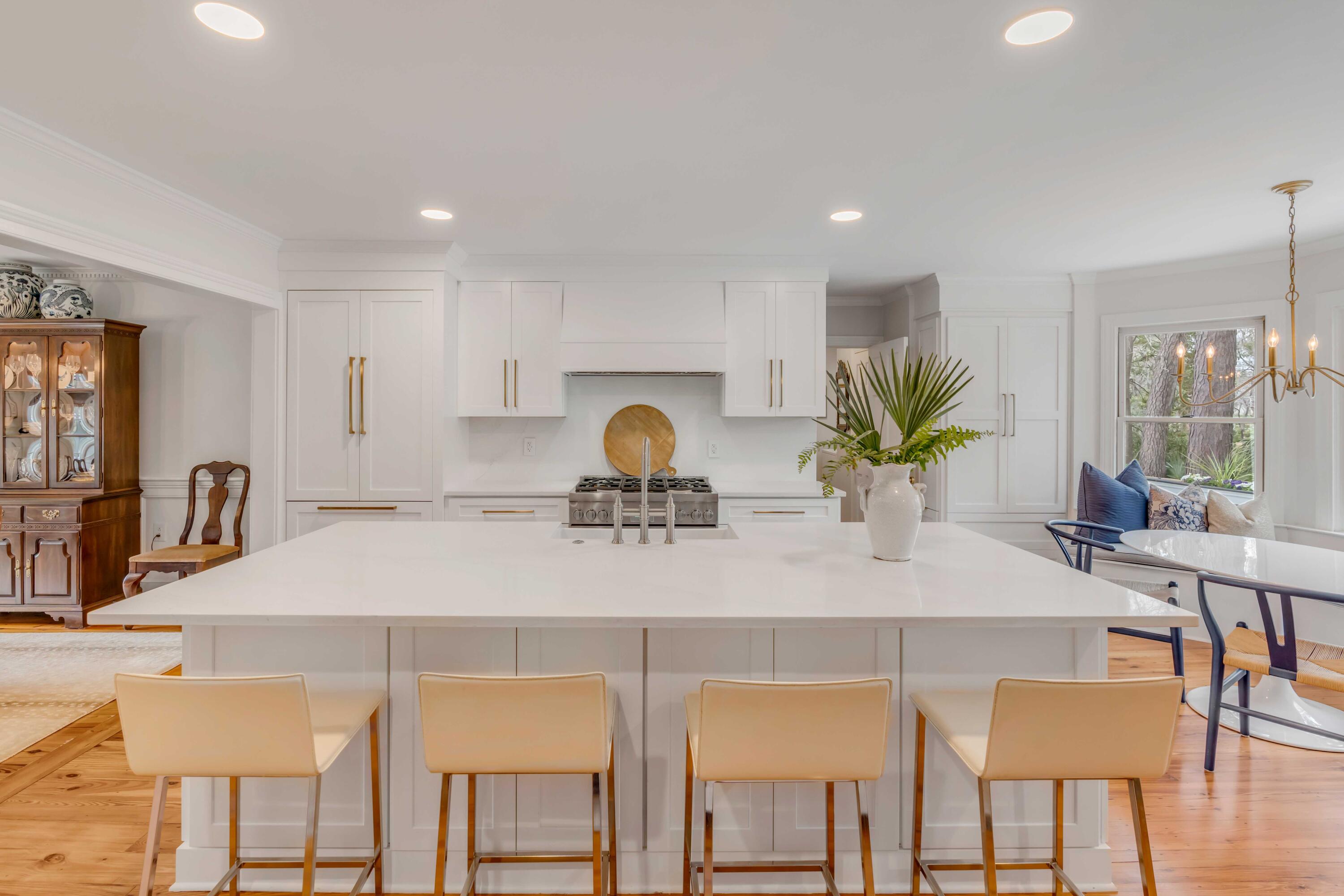 690 Libbys Point Mount Pleasant, SC 29464 - Photo 5 of 38 DSC08528