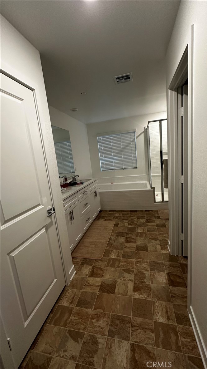 1704 Eagle Road Rialto, CA 92376 - Photo 2 of 6 bathroom