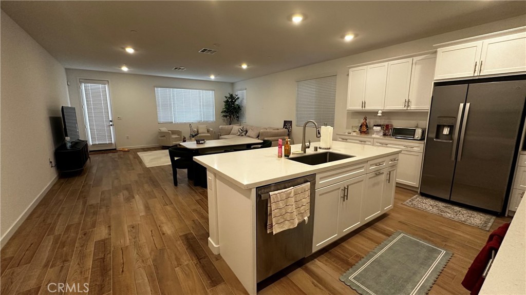 1704 Eagle Road Rialto, CA 92376 - Photo 6 of 6 kitchen