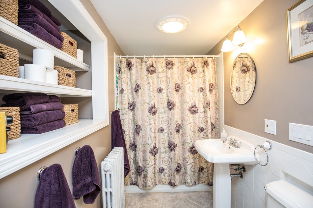 7 Rowley Court Boxford, MA 01921 - Photo 19 of 23 Gallery Image 19