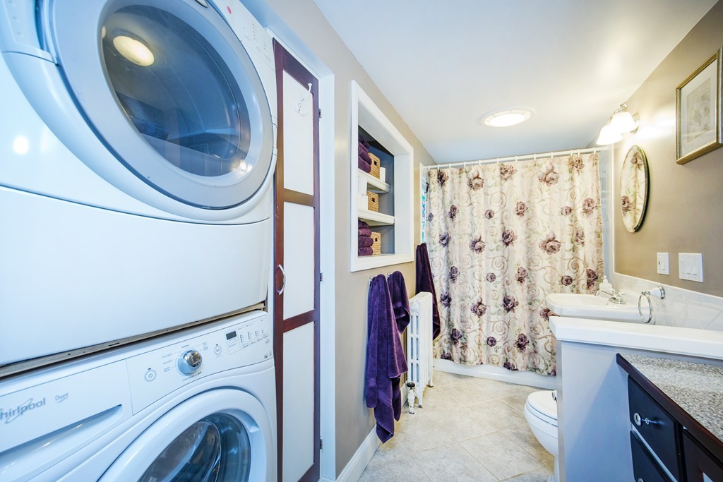 7 Rowley Court Boxford, MA 01921 - Photo 20 of 23 Gallery Image 20