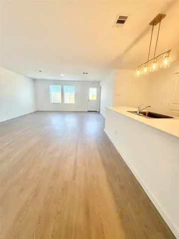 $1,800 | 16211 Rustic Prairie Drive, Hockley, TX 77447