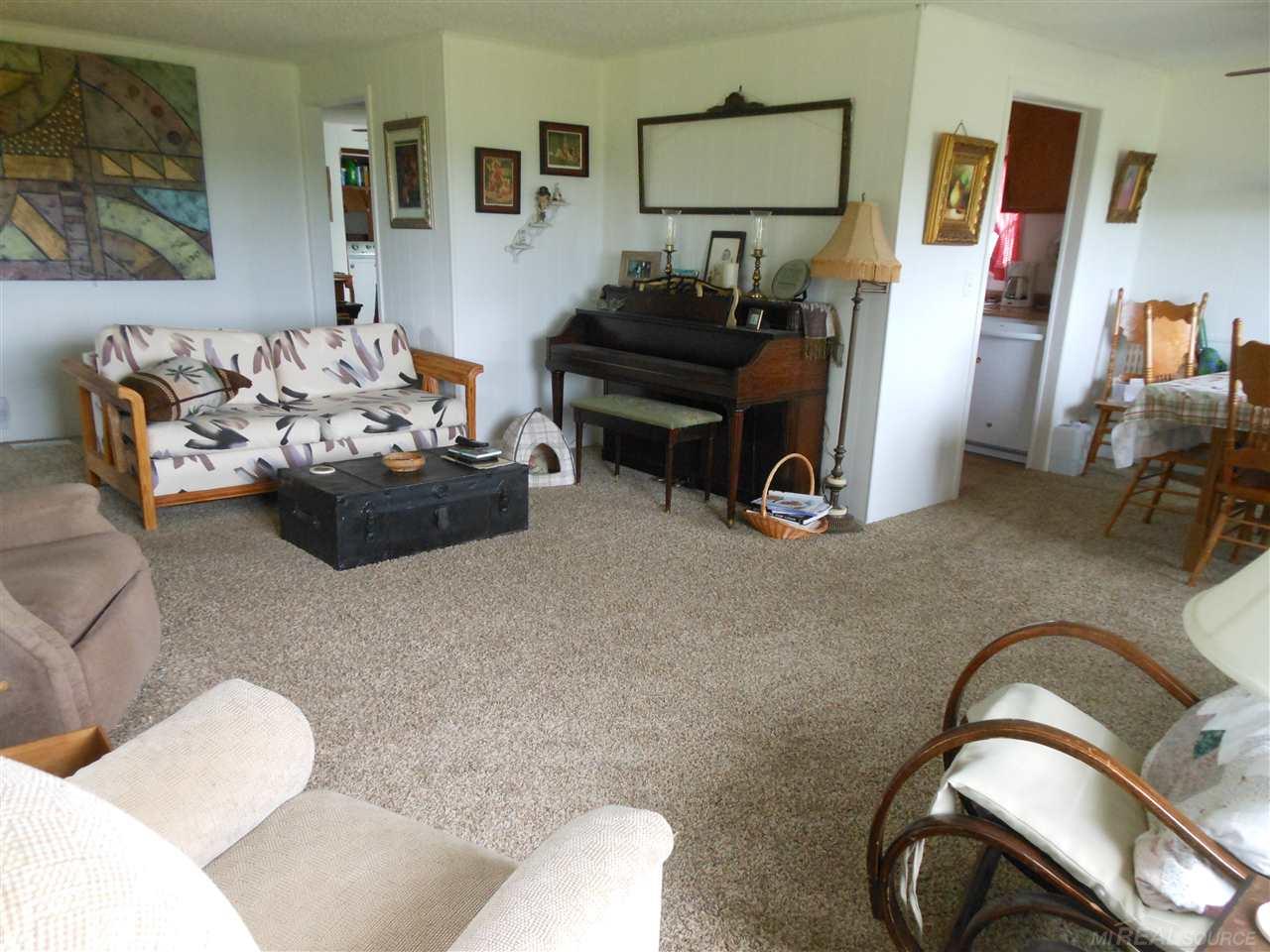 3626 Spruce Road Croswell, MI 48422 - Photo 5 of 26 31354012-4.JPG