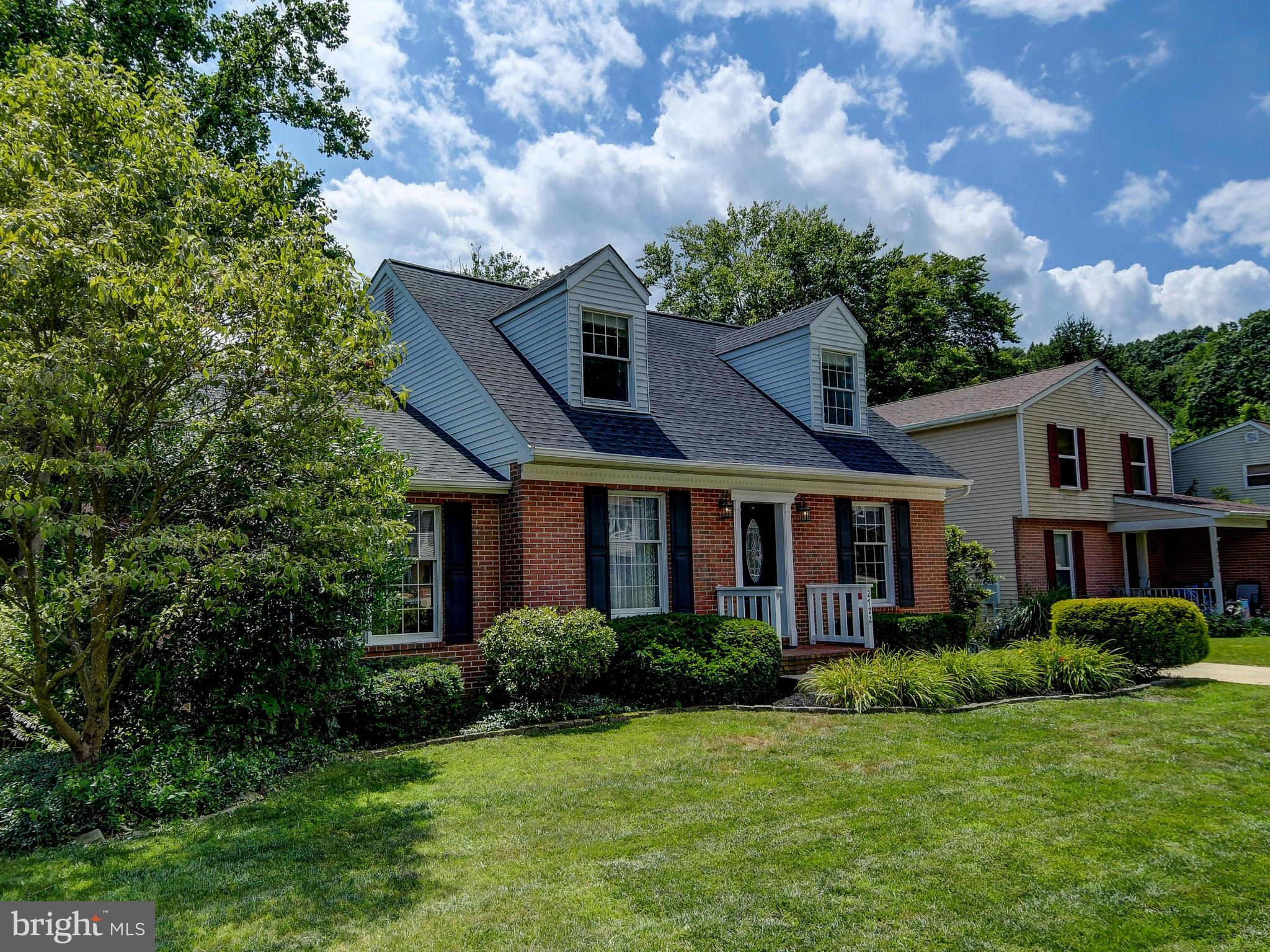 2722 Parallel Path Abingdon, MD 21009 - Photo 2 of 37 Gallery Image 2
