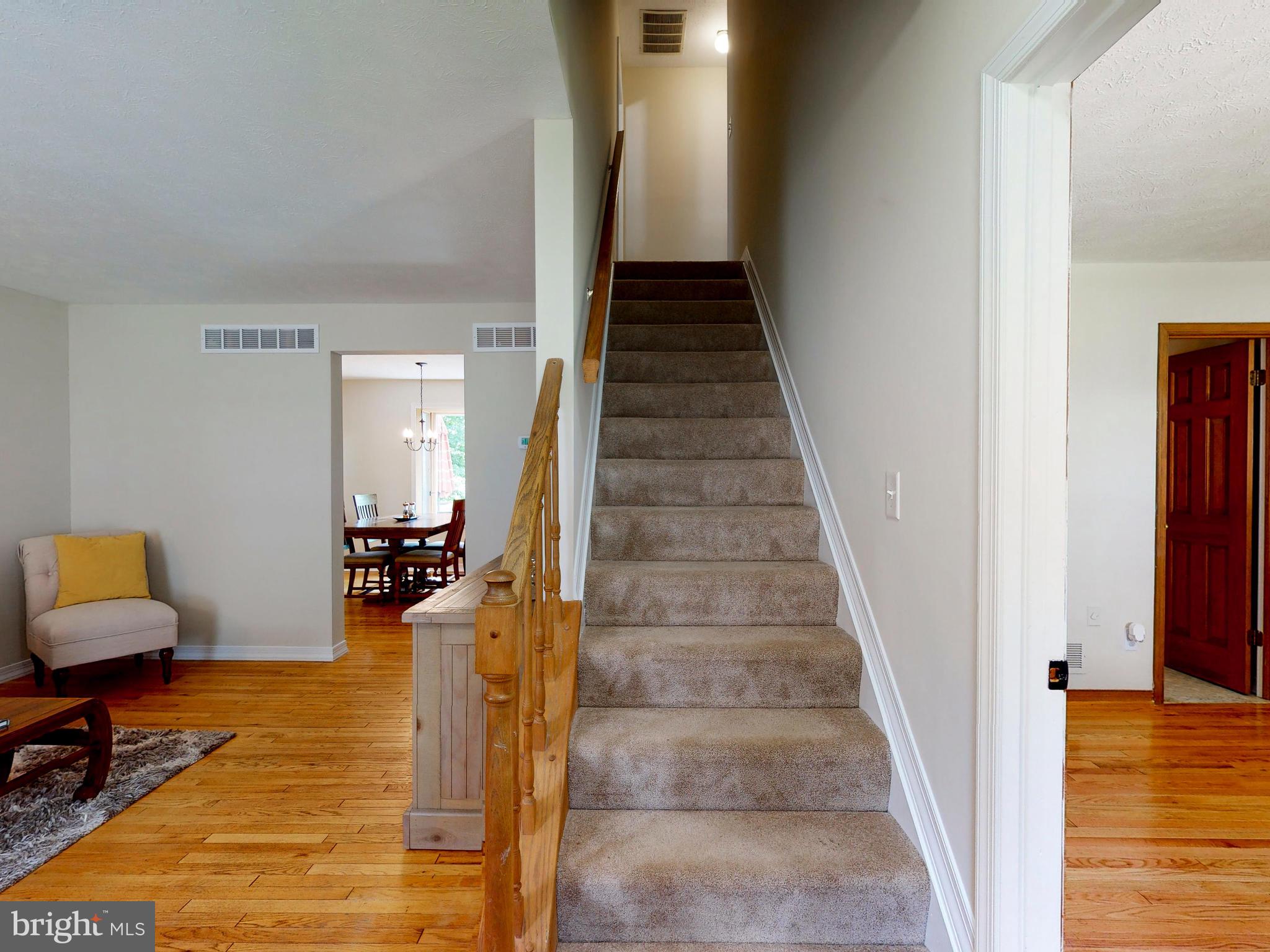 2722 Parallel Path Abingdon, MD 21009 - Photo 6 of 37 Main Level