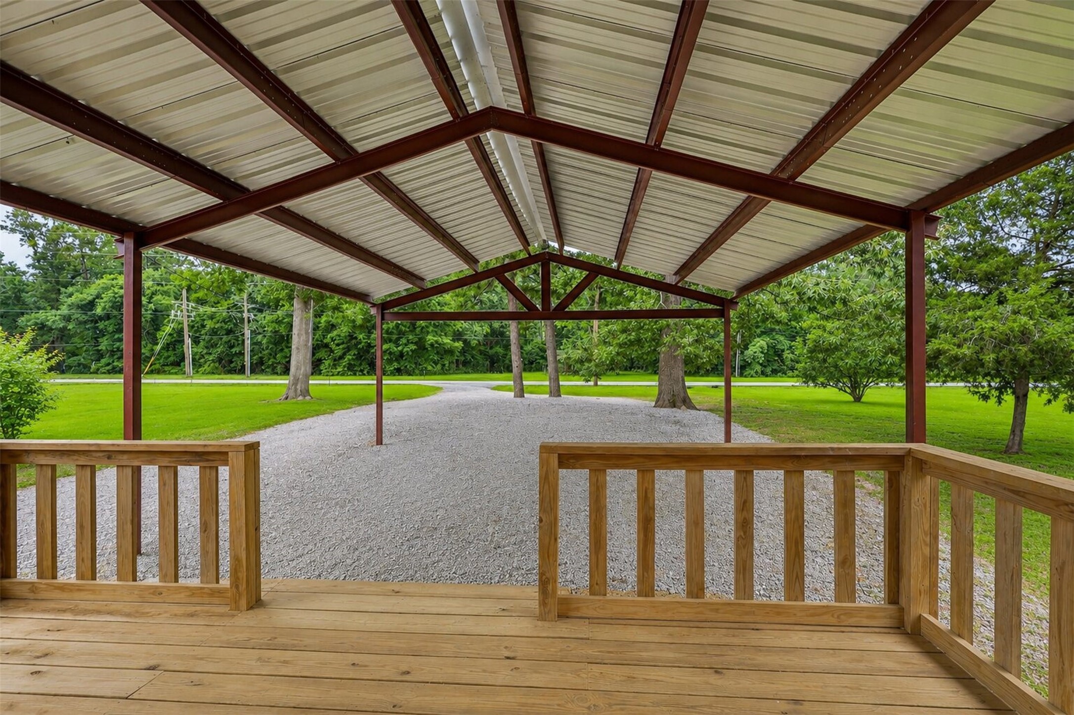15648 South Tram Road Splendora, TX 77372 - Photo 4 of 33
