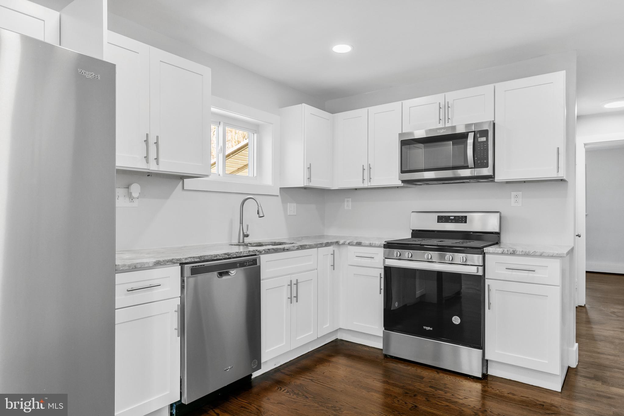 428 Warwick Road Lawnside, NJ 08045 - Photo 10 of 26 Kitchen