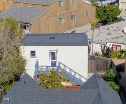 $2,595 | 2053 Pierpont Boulevard, Unit C, Ventura, CA 93001