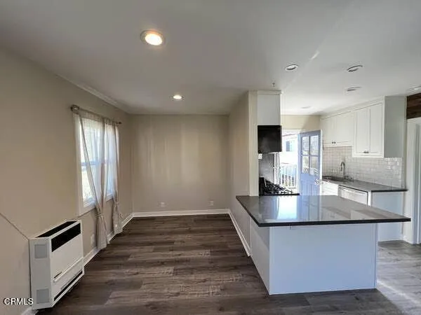 $2,545 | 2053 Pierpont Boulevard, Unit C, Ventura, CA 93001