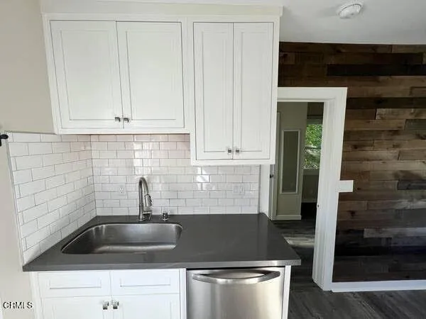 $2,545 | 2053 Pierpont Boulevard, Unit C, Ventura, CA 93001