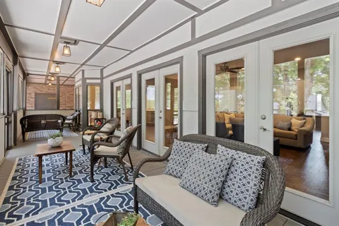 $649,900 | 6101 Tiffany Oaks Lane, Arlington, TX 76016
