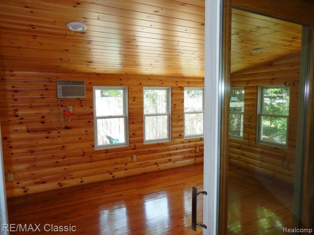23100 Farmington Road Farmington, MI 48336 - Photo 12 of 36 farmadd.jpg