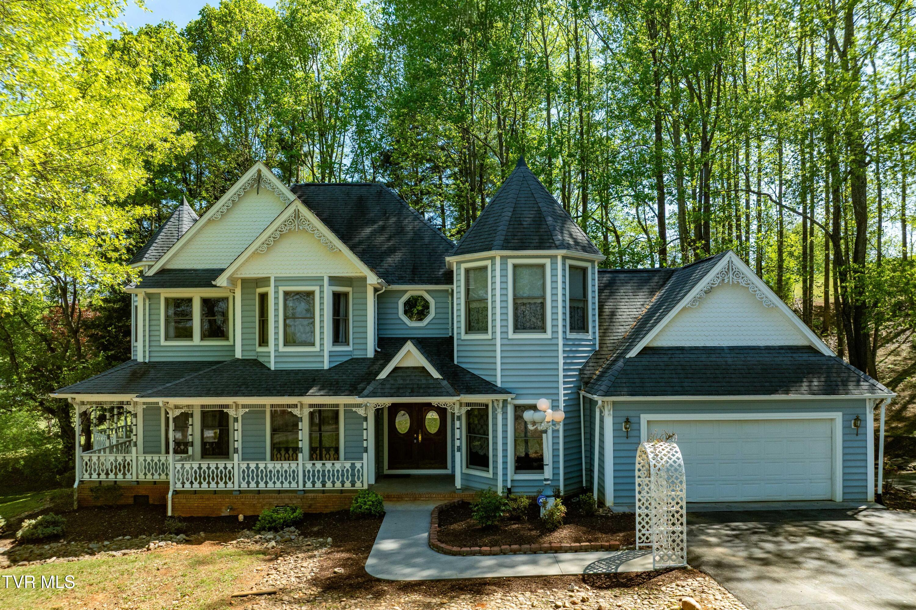 101 Knobb Hill Road Johnson City, TN 37601 - Photo 2 of 117 101 Knobb Hill Rd (19 of 118)