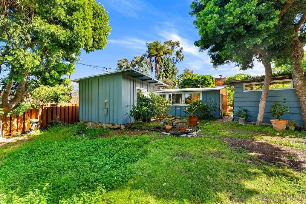 2820 Hidden Valley Road San Diego, CA 92037 - Photo 7 of 15