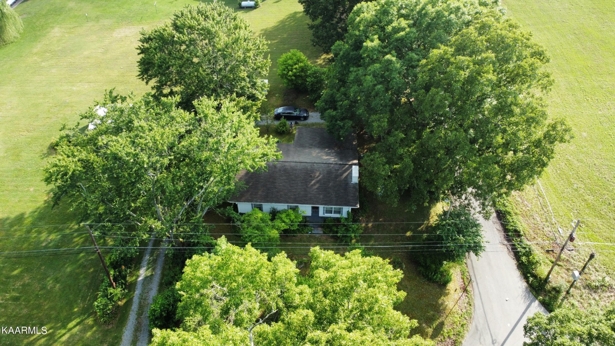 2002 Little Best Road Maryville, TN 37803 - Photo 2 of 13 Gallery Image 2
