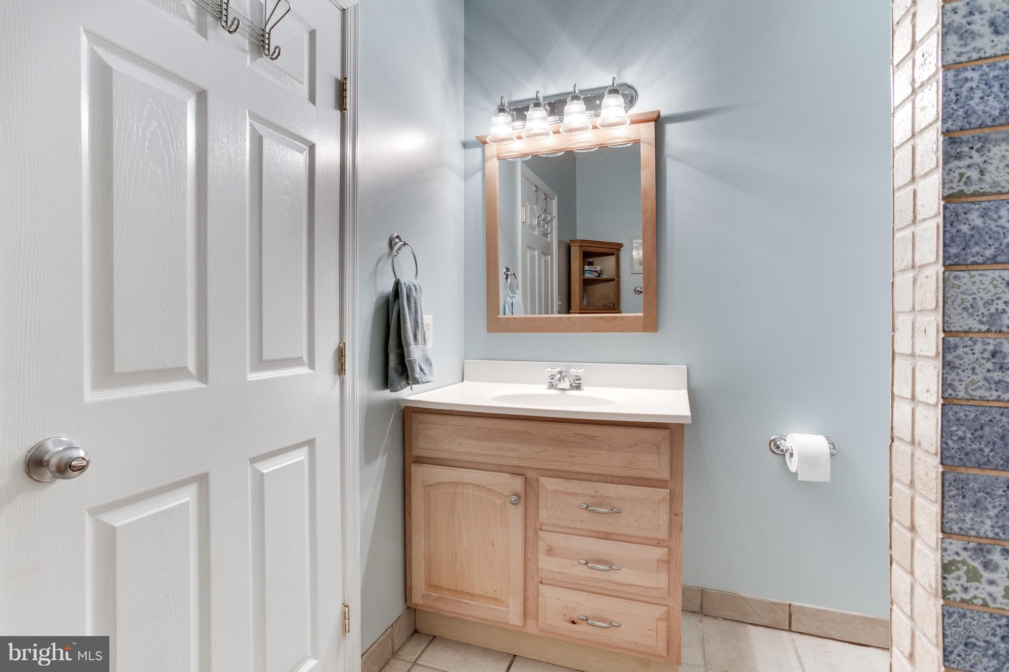 722 Dividing Road Severna Park, MD 21146 - Photo 19 of 30 Upper Level Bath