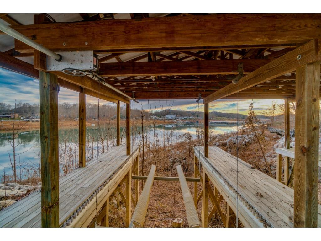 2830 Devault Bridge Road Piney Flats, TN 37686 - Photo 6 of 36 Photo 6