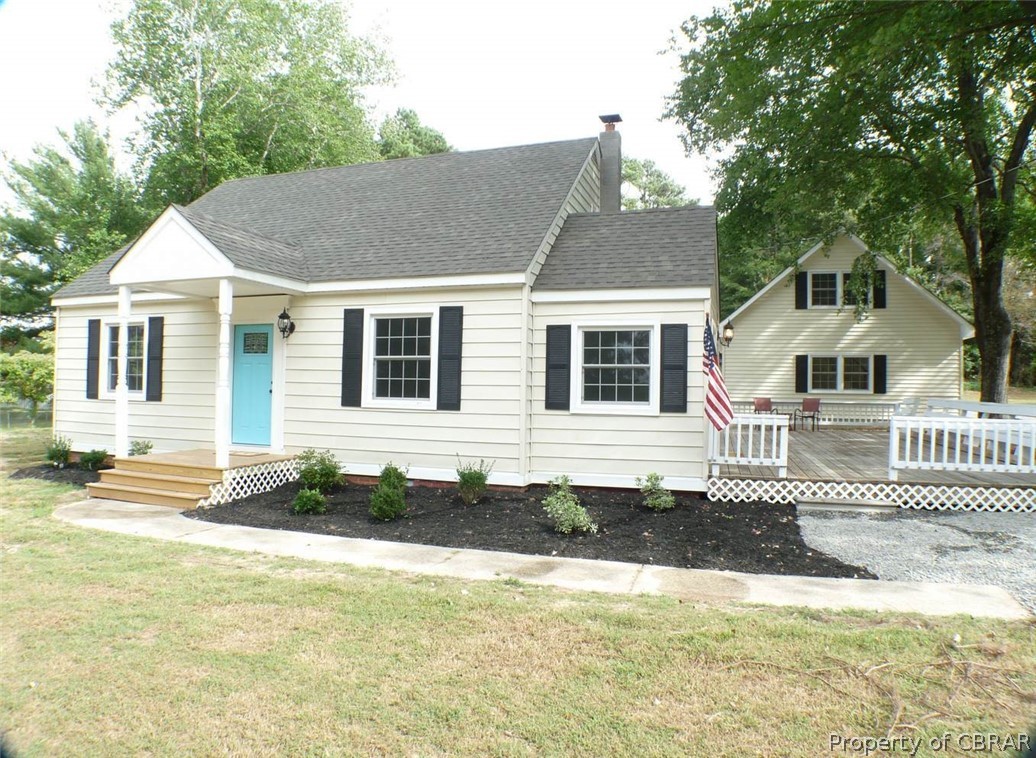 352 Chain Ferry Road Mattaponi, VA 23110 - Photo 2 of 49