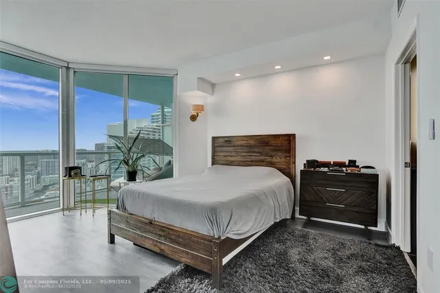 $5,200 | 1900 North Bayshore Drive, Unit 3718, Miami, FL 33132